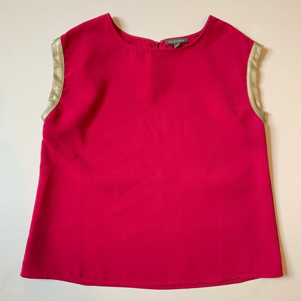 Tinley Road pink and gold top size large